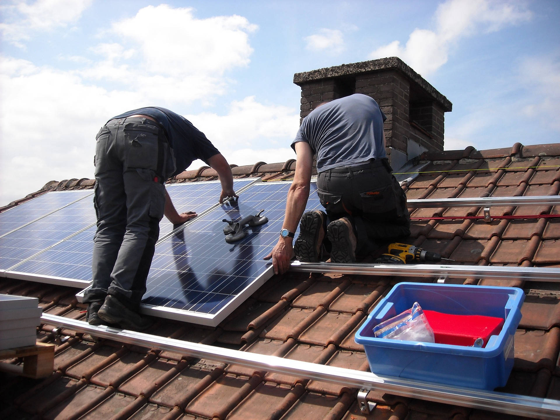 Does My Roof Need to Face South for Solar Panels? — Solar Panel Advice
